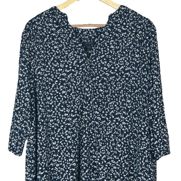 J. Jill Tunic Top Womens XL Navy Blue Floral 3/4 Sleeve Boho Grandmacore Cottage - Picture 2 of 5